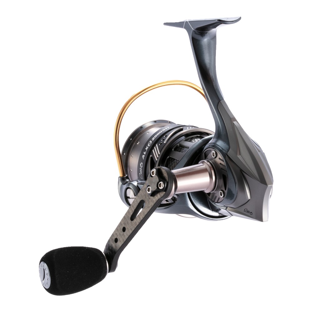 ABU Garcia Revo ALX 3000SH - 180m/ 0,19mm - 6.2:1 - 230g