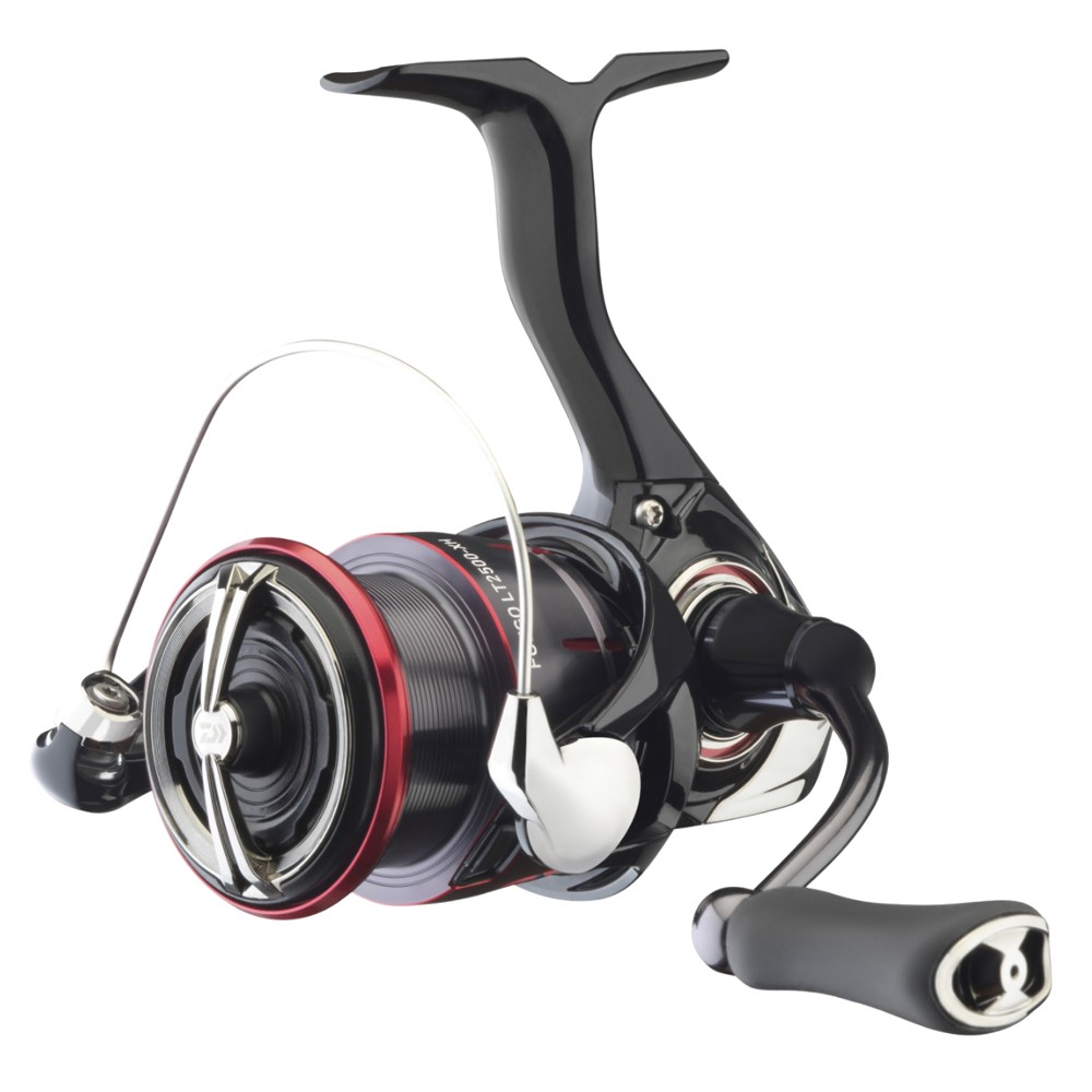 Daiwa 23 Fuego LT 2000S-XH - 150m/ 0,14mm - 6,2:1 - 180g