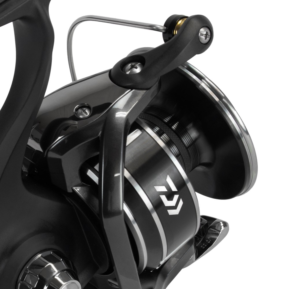 Daiwa BG MQ 10000-H - 300m/ 0,37mm - 5.7:1 - 640g