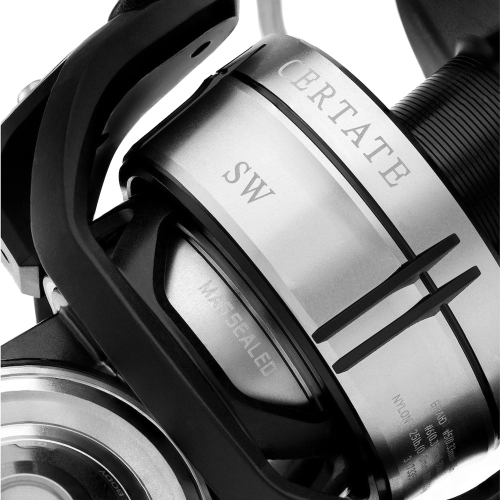 Daiwa 21 Certate SW (G) 8000-P - 300m/ 0,33mm - 4,8:1 - 625g