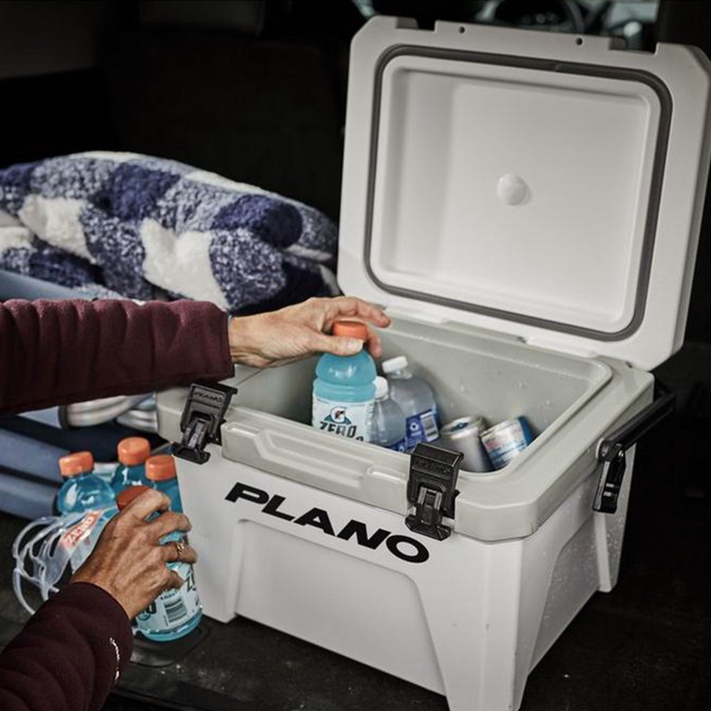 Plano Frost 21QT - 50,8 x 38,7 x 36,3cm - 21l